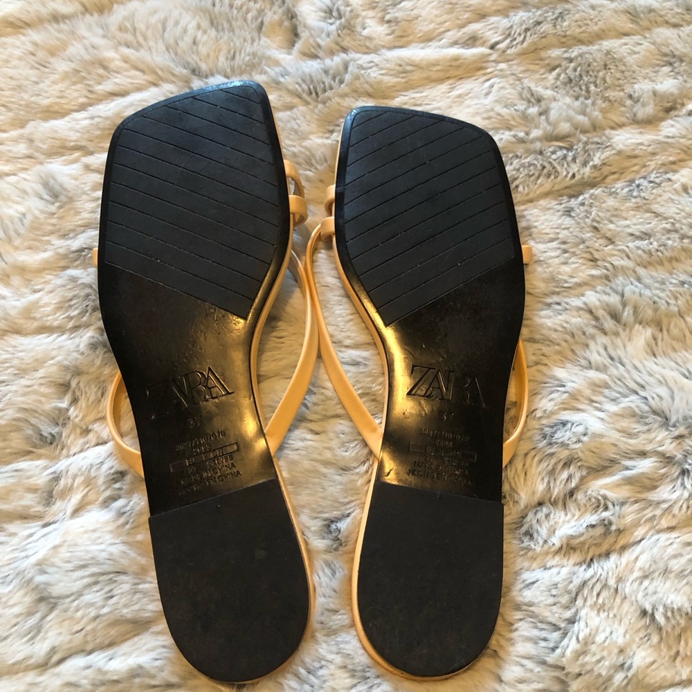 Zara cute sandals